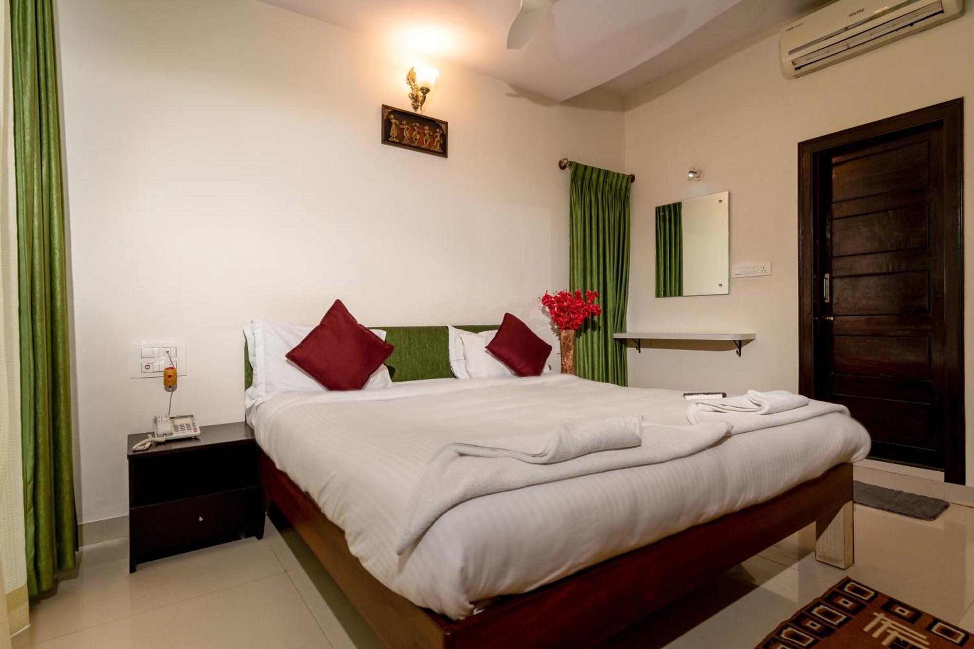 Seasons Suites Koramangala Bangalore Exterior foto