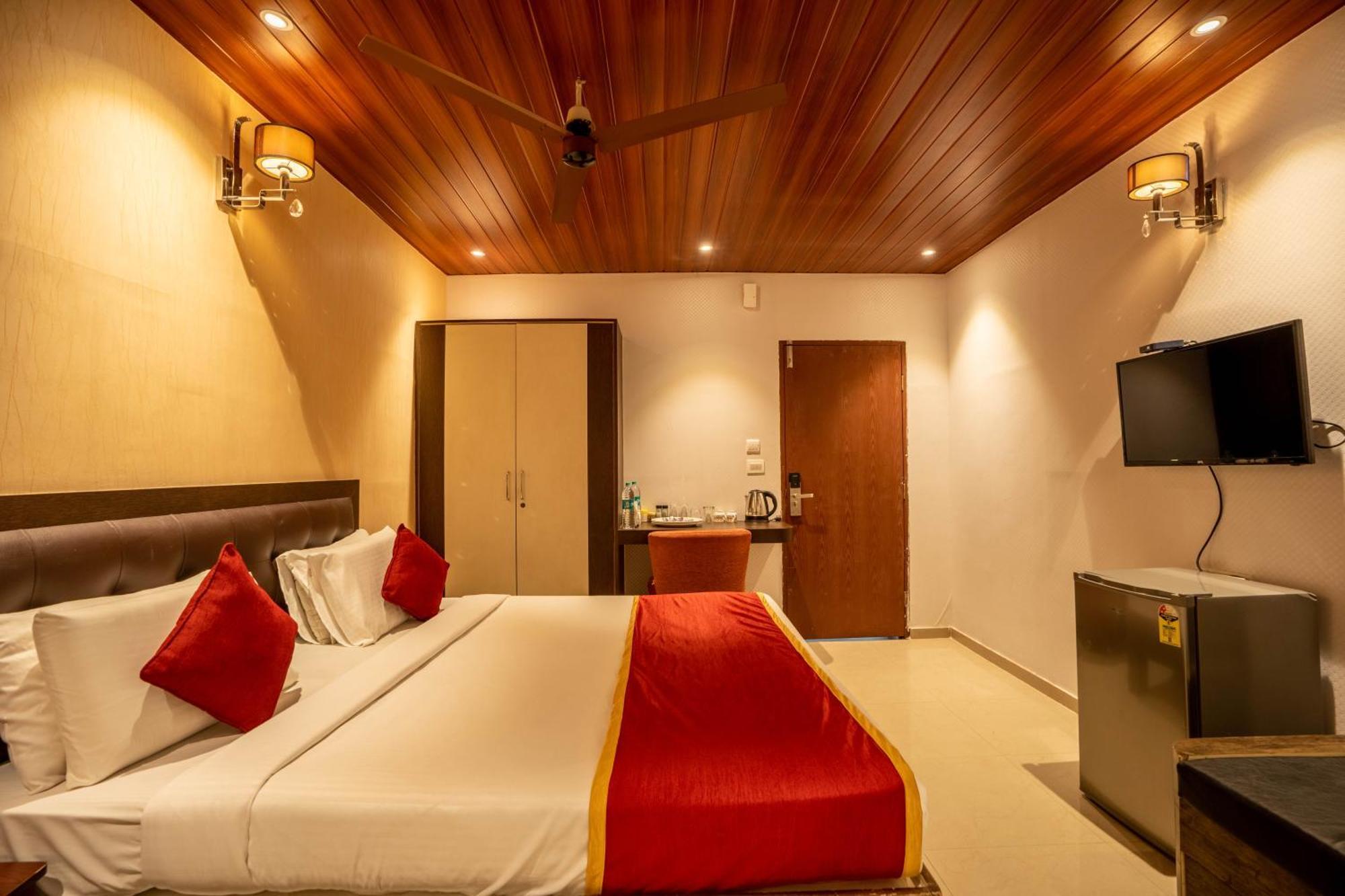 Seasons Suites Koramangala Bangalore Exterior foto